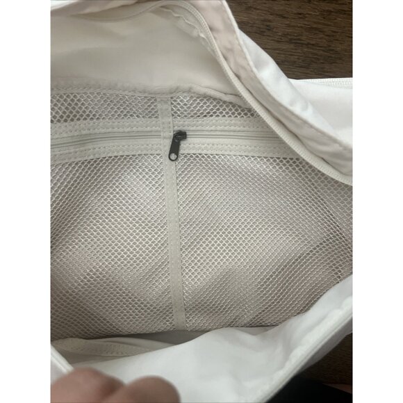 Nike White Crossbody Bag - Picture 8 of 13